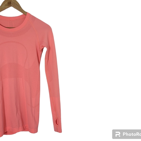 Lululemon Swiftly Tech Long Sleeve Crew in Heathered Very Light Flare Size 4 - Picture 9 of 16